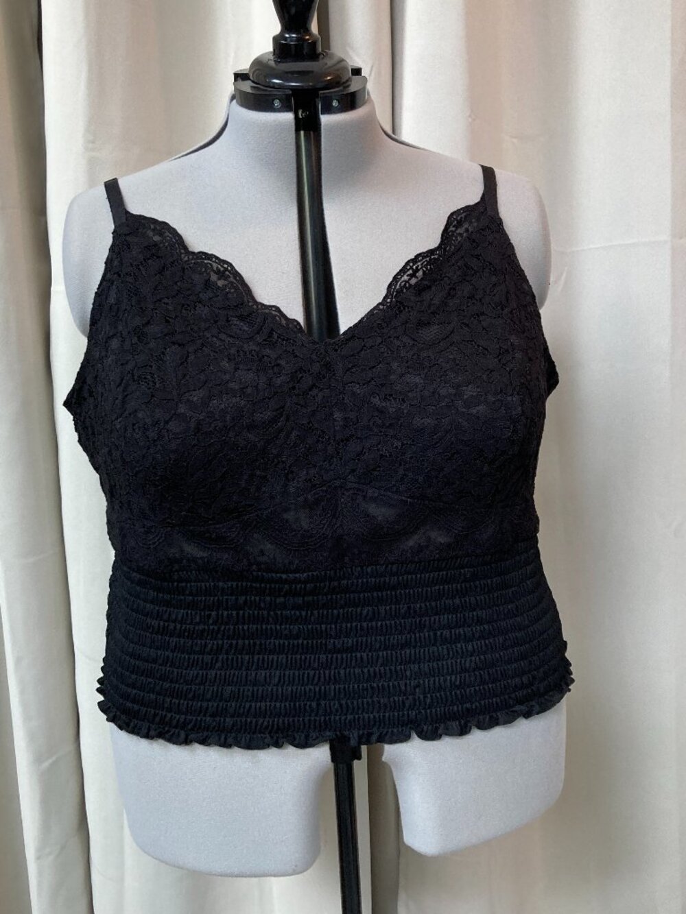 Torrid 5 Black Lace Smocked Bralette Top Cami